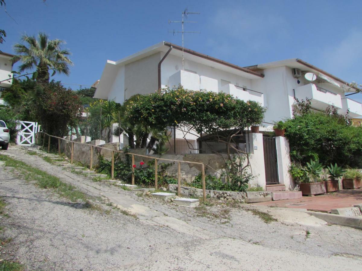 Villa Majata 雷阿尔蒙特 外观 照片